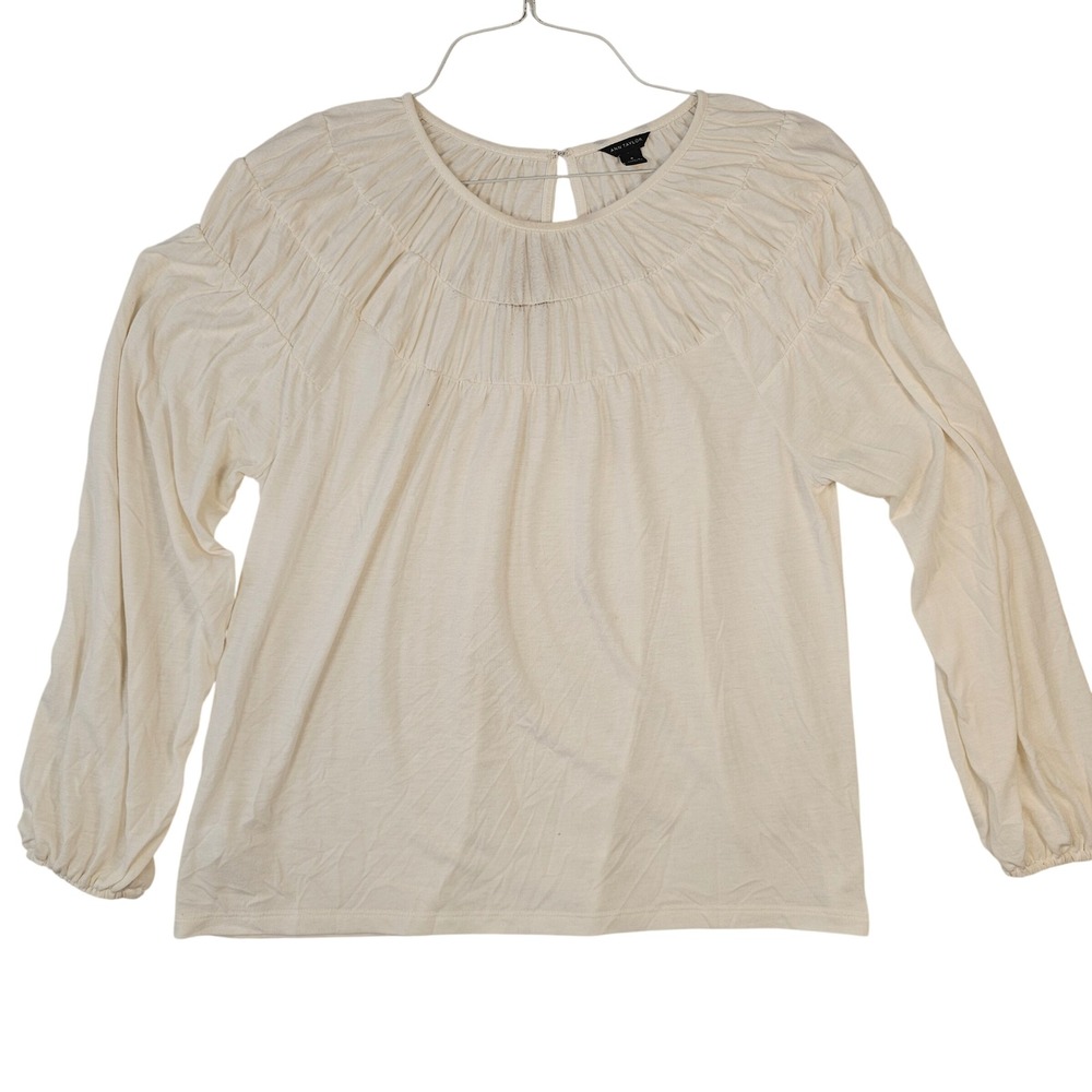 Ann Taylor Cream Pleated Neck Long Sleeve Blouse Top Medium Keyhole Back